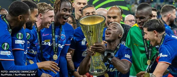 Chelsea ressurge com o título da Conference League